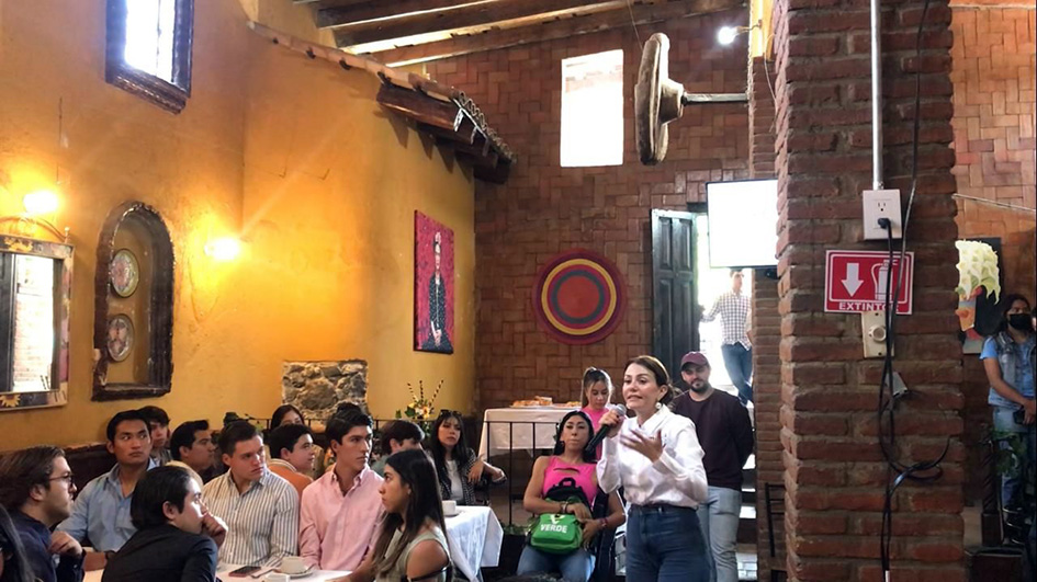 Invita candidata a diputada local Nay Salvatori a jóvenes a participar  en la vida política