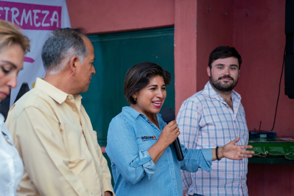 Roxana Luna propone desarrollo integral y bienestar de sus habitantes