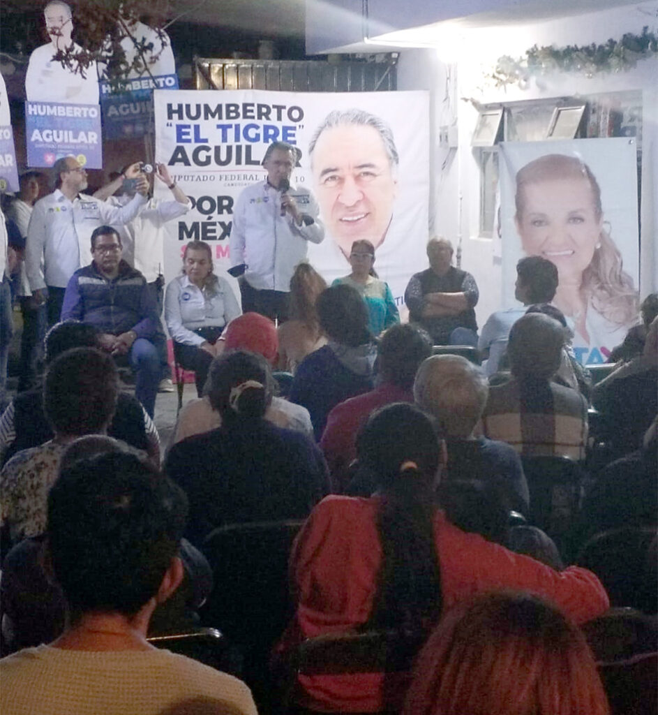 Se reúne Humberto Aguilar con vecinos de San Andrés Cholula