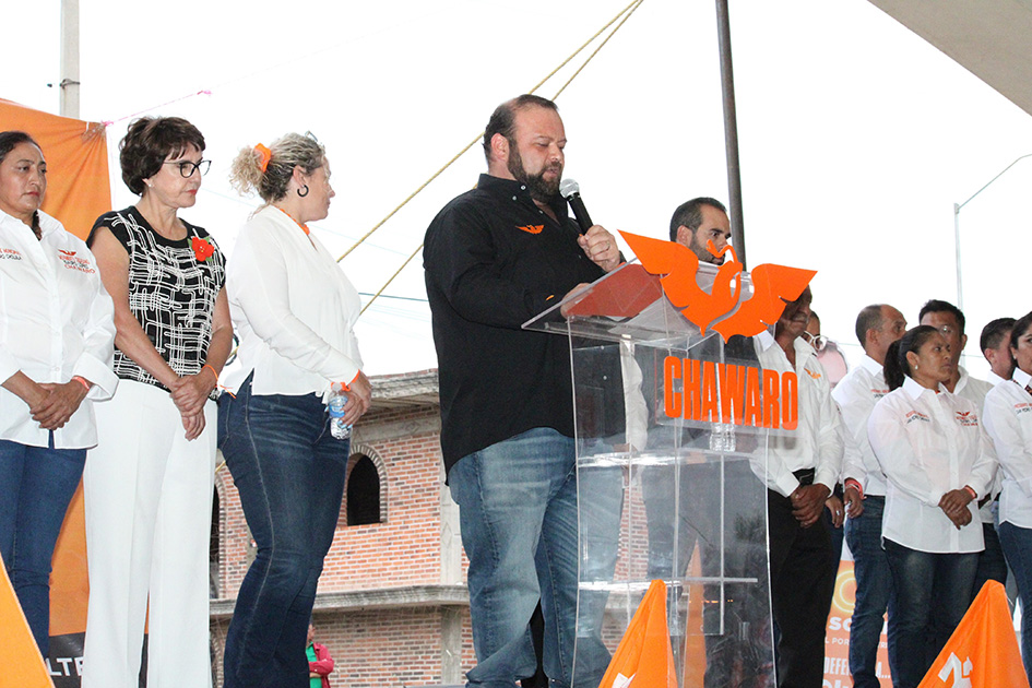 “Chawaro”  realiza pre-cierre de campaña en Cuachayotla