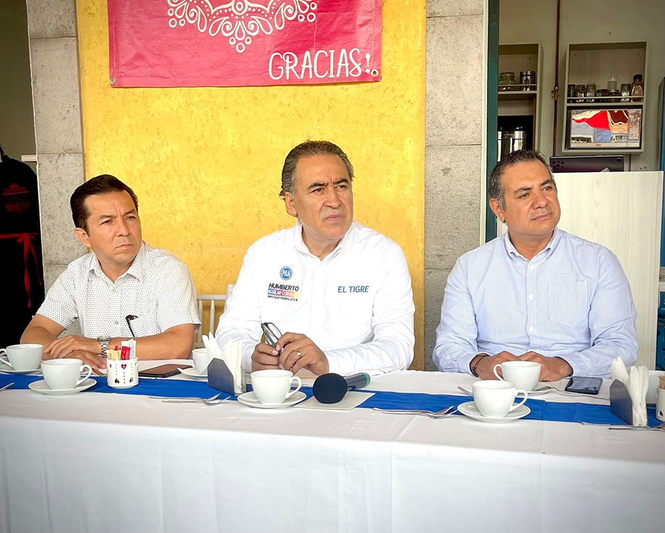 Humberto Aguilar listo para el debate del distrito 10