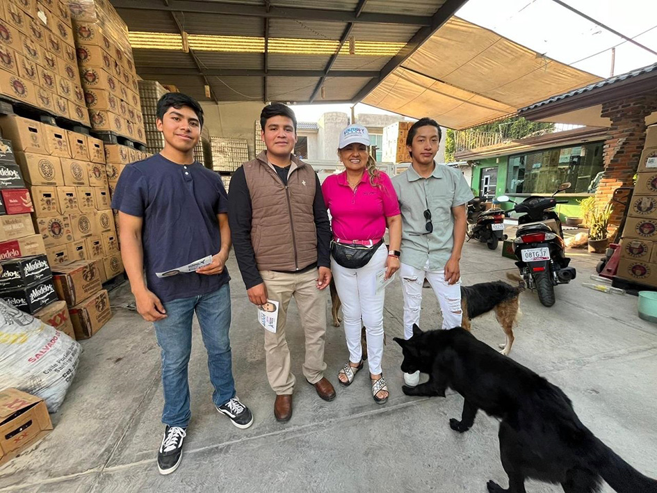 “Lolita” Parra es recibida con los brazos abiertos en Ampliación Momoxpan