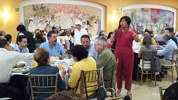 No se concesionará la feria, la recuperaremos: Roxana Luna