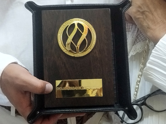 Presentaron la presea “Fernando Blanca García”, será entregada el 30