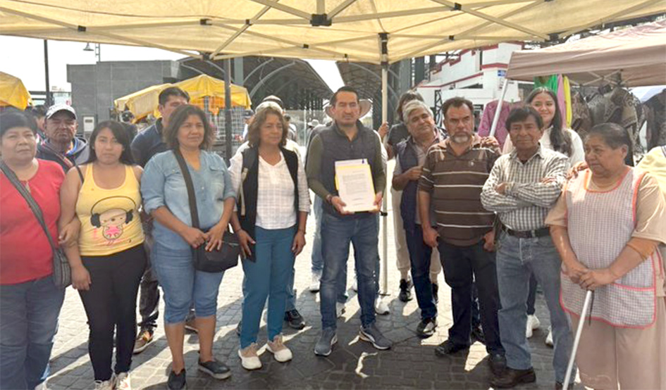 Crece ambulantaje en zona arqueológica: Tianguistas