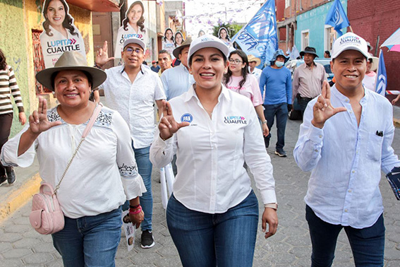 Con brazos abiertos recibe a Lupita Cuautle Santa María Tonantzintla
