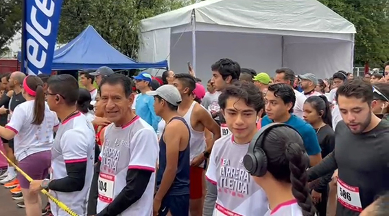 Celebrar 40 años y hacer comunidad, meta de la I Carrera Ibero: Rector