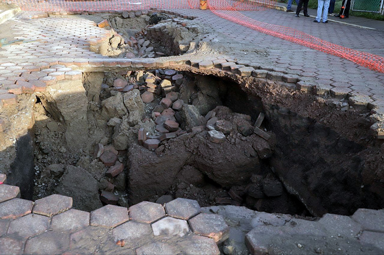 Se realizará diagnóstico en calle Atzala para evitar más afectaciones: Mundo Tlatehui