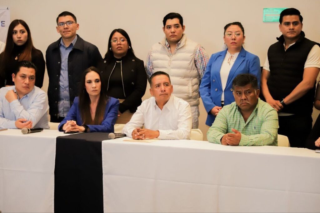 Mundo Tlatehui encabeza mesa de análisis del proceso electoral 2024