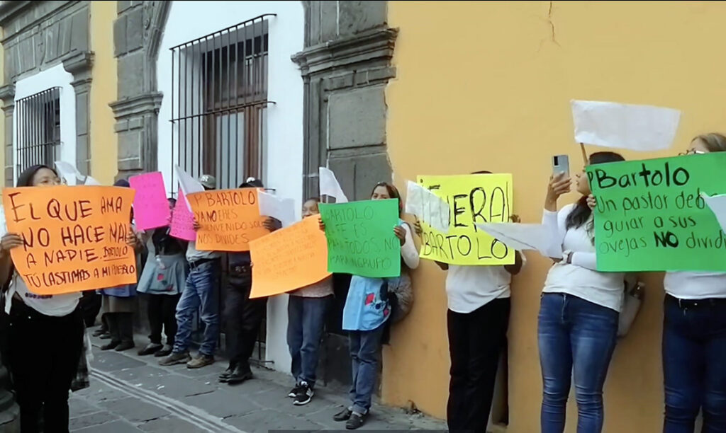 Párroco causa de conflicto religioso en San Pedro Benito Juárez * Gobernación pide a Arzobispado moverlo de parroquia