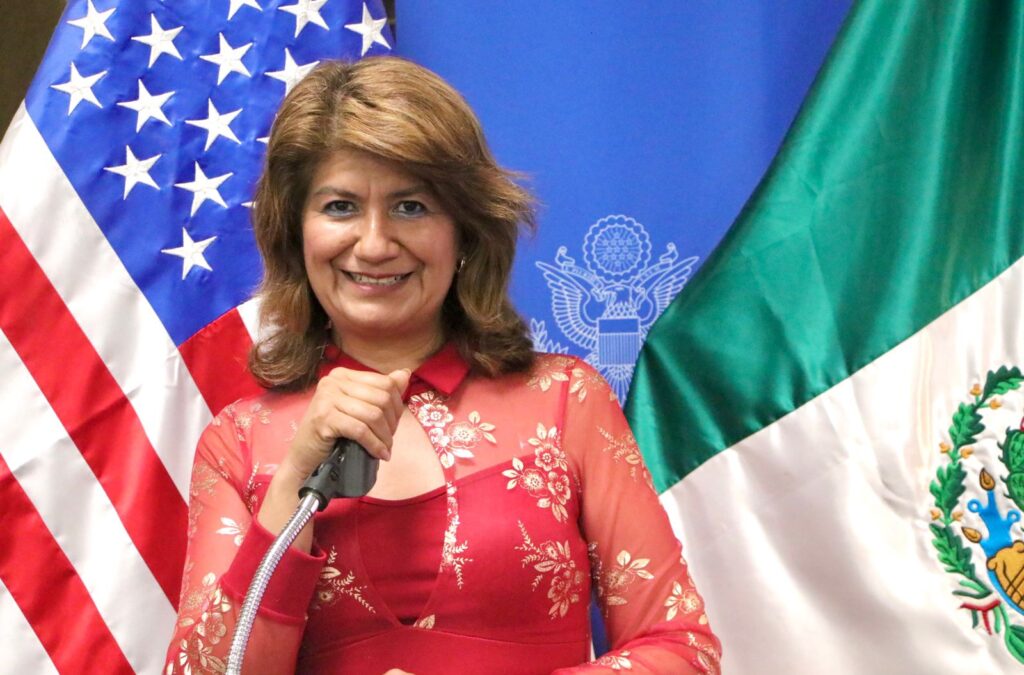 Visitan alumnos de la UTH Embajada de los Estados Unidos en México