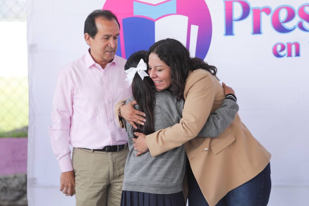 Promueve Lupita Cuautle la participación de estudiantes de educación básica
