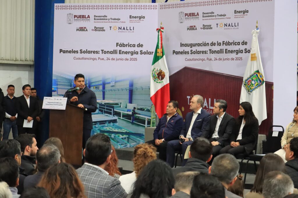 Cumple Armenta compromiso de campaña al inaugurar la Fábrica de Paneles Solares “Tonalli”