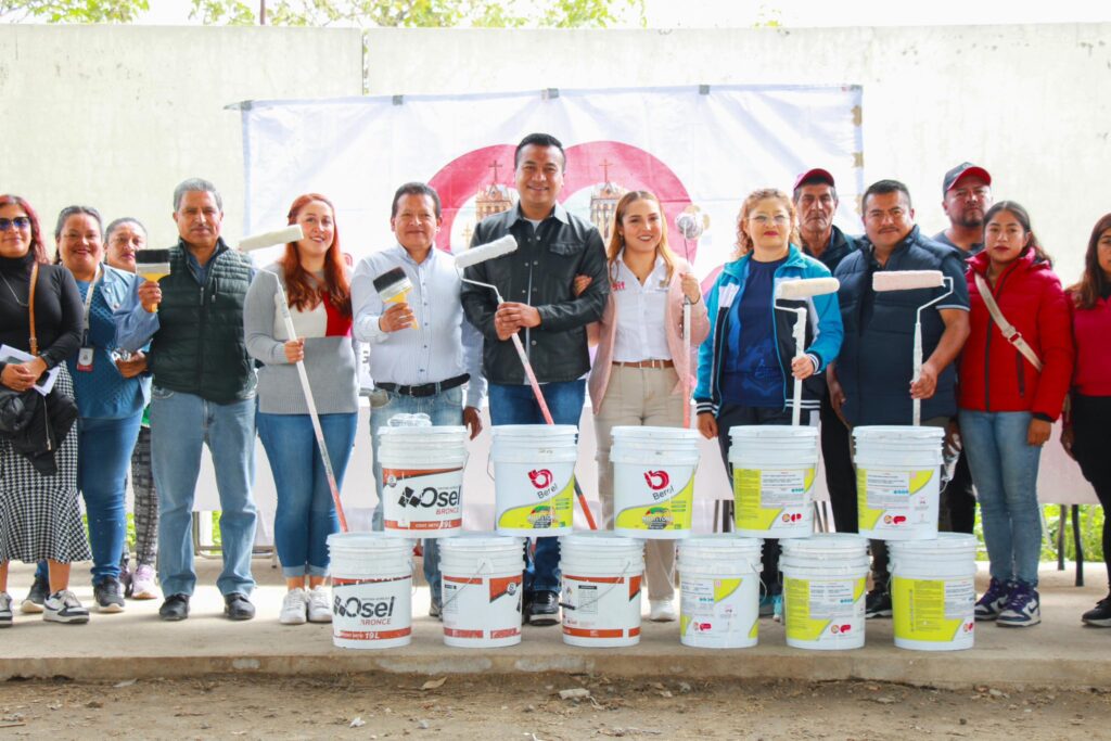 Transforman la Secundaria Técnica 143 con el programa “Coloreando la Educación”