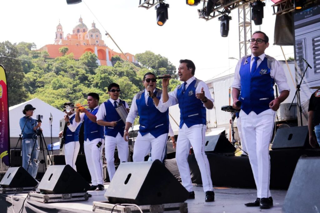 Música, tacos y convivencia familiar en San Andrés Cholula