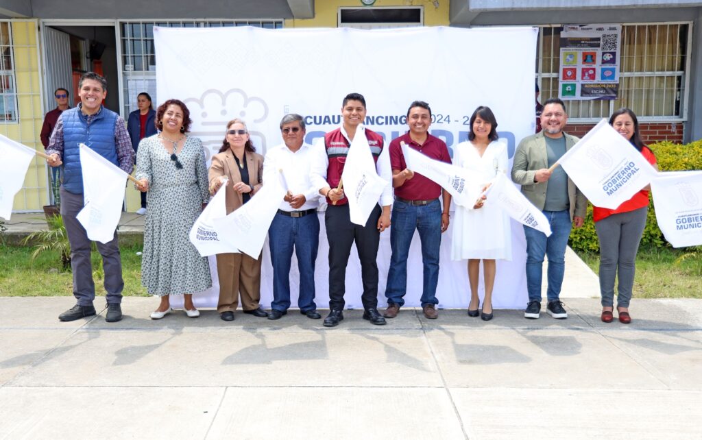 Arranca Omar Muñoz construcción de arco techos en bachilleratos de San Lorenzo Almecatla