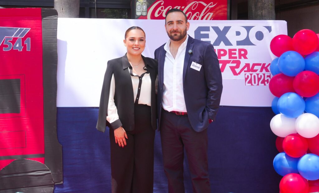 Vinculación de SMDIF con LA Empresa «Super Track».