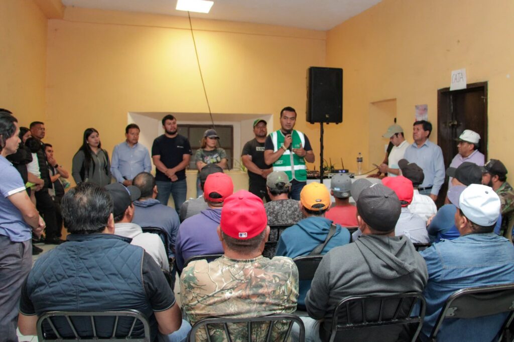 Se alistan preparativos para la Feria Patronal de Santa Ana Xalmimilulco