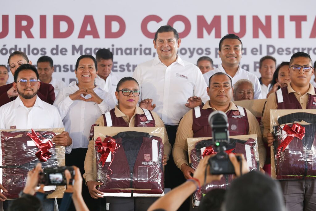 Puebla da seguridad al campo con maquinaria y riqueza comunitaria