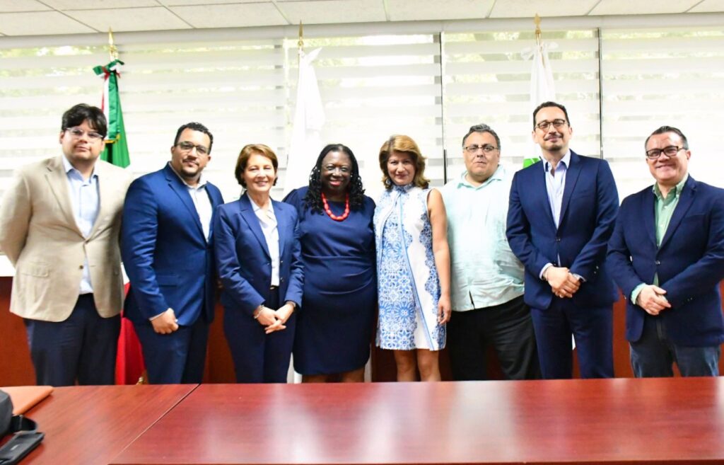 UTH y UNIVERSIDAD DE NUEVA YORK (CUNY) GENERAN VÍNCULOS DE COOPERACIÓN INTERNACIONAL