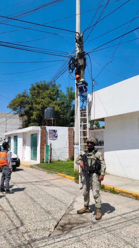 MARINA, SEDENA, Policía Estatal y Municipal desarticulan equipos de video vigilancia no autorizados en Cuautlancingo