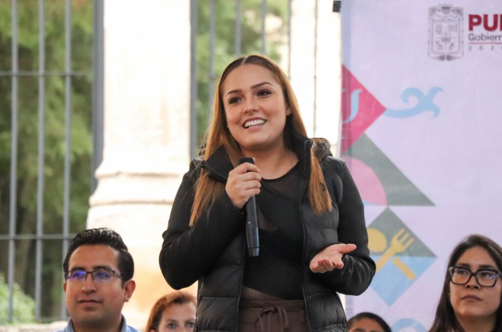 Shamy Spezia fortalece la asistencia social con la entrega de despensas del programa “De Corazón a Corazón”