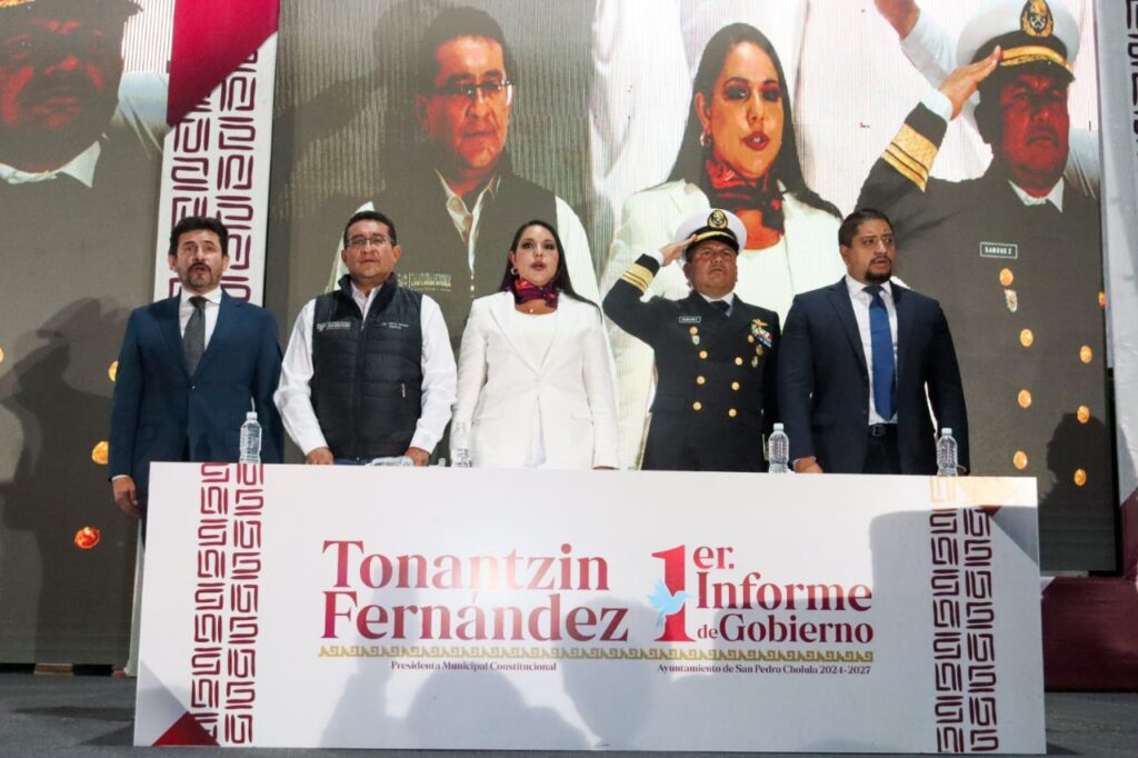 Con el respaldo de miles de cholultecas, rinde Tonantzin Fernández su primer Informe de Gobierno de compromisos cumplidos