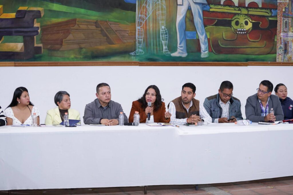 Fortalece Lupita Cuautle coordinación con autoridades auxiliares de San Andrés Cholula
