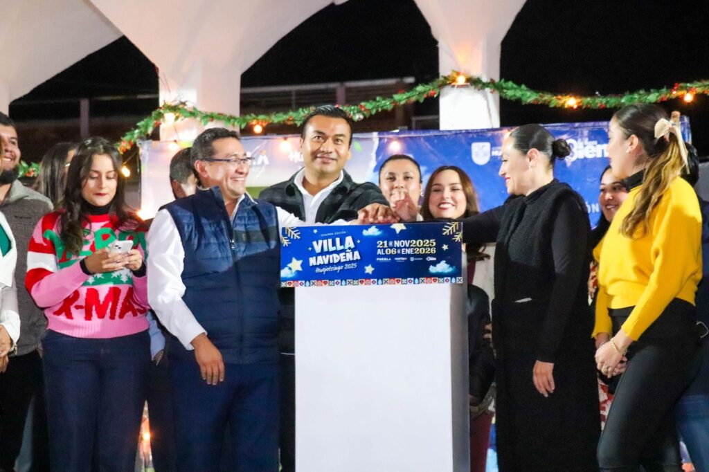 Roberto Solís inaugura la Villa Navideña 2025 en Huejotzingo; celebración que hará vibrar a las familias