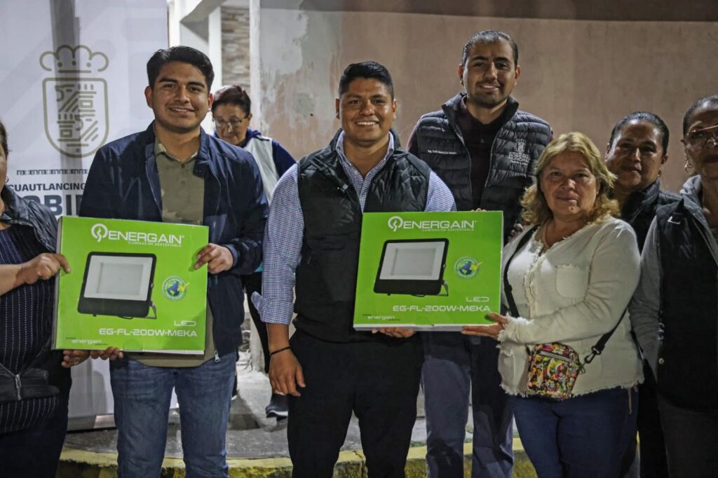 Cercanía con la gente caracteriza gestión de Omar Muñoz