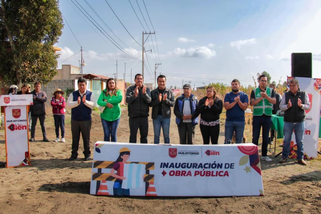 Inauguran obra de drenaje sanitario y agua potable en San Mateo Capultitlán