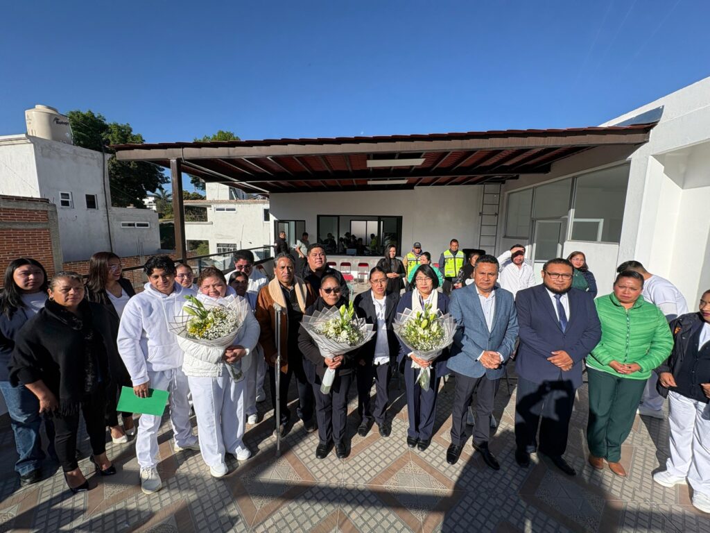Reconocen en Coronango la labor del personal de enfermería por su compromiso con la salud comunitaria