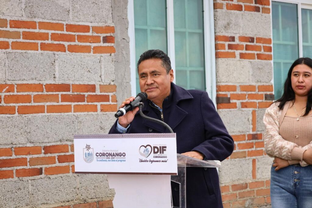 Armando Aguirre inaugura red de drenaje sanitario que beneficia a 175 familias en Coronango