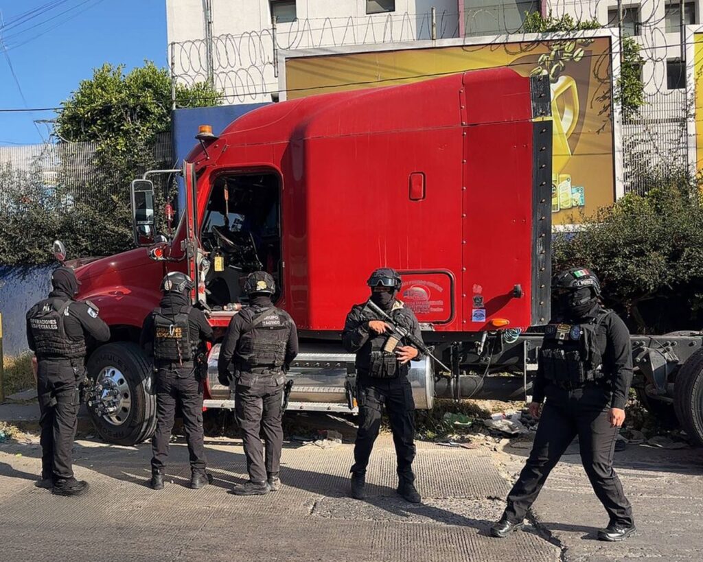RESPUESTA INMEDIATA CONTRA LA DELINCUENCIA AL RECUPERAR EL MISMO DÍA TRÁILER ROBADO