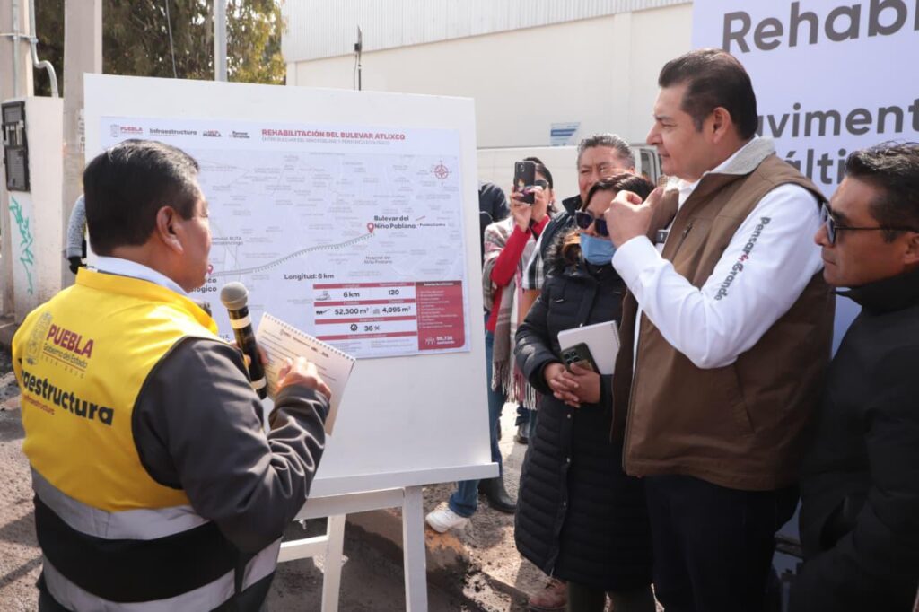 TREN DE PAVIMENTACIÓN TRANSFORMA VIALIDADES, GENERA AHORRO Y CONECTA A PUEBLA