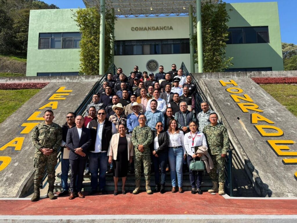 OPERACIÓN COORDINADA CON LAS FUERZAS FEDERALES Y GOBIERNO DE PUEBLA CONSTRUYE PAZ CON BIENESTAR EN LA SIERRA NORTE