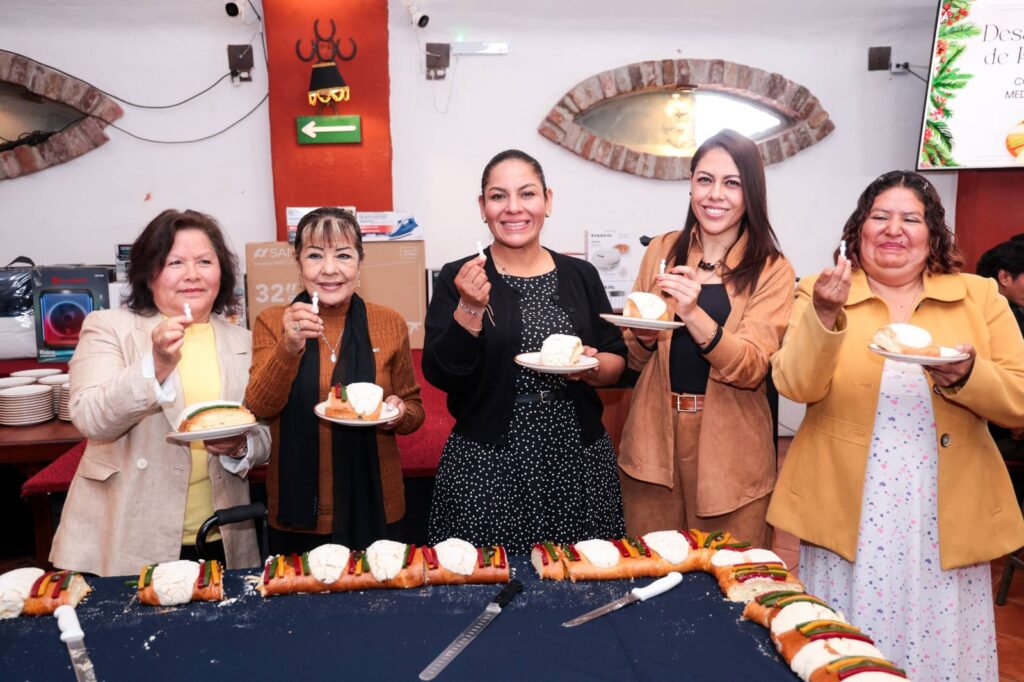 Reconoce Lupita Cuautle a medios y periodistas en encuentro anual