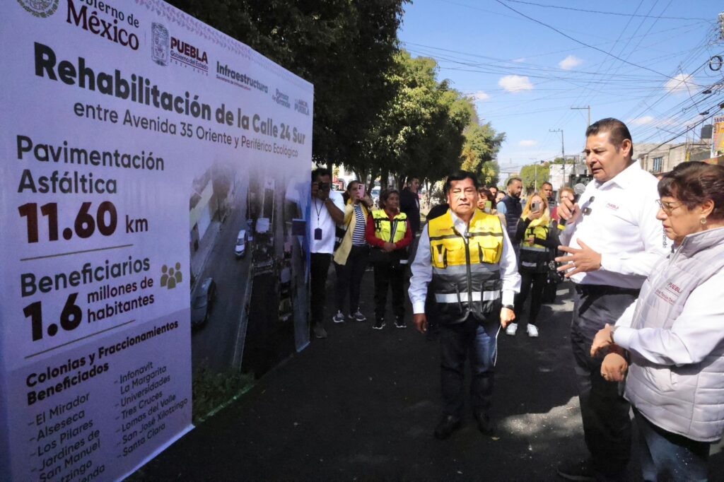 ACOMPAÑADO POR VECINOS, GOBERNADOR ARMENTA SUPERVISA AVANCE DEL 60% EN REPAVIMENTACIÓN DE LA 24 SUR
