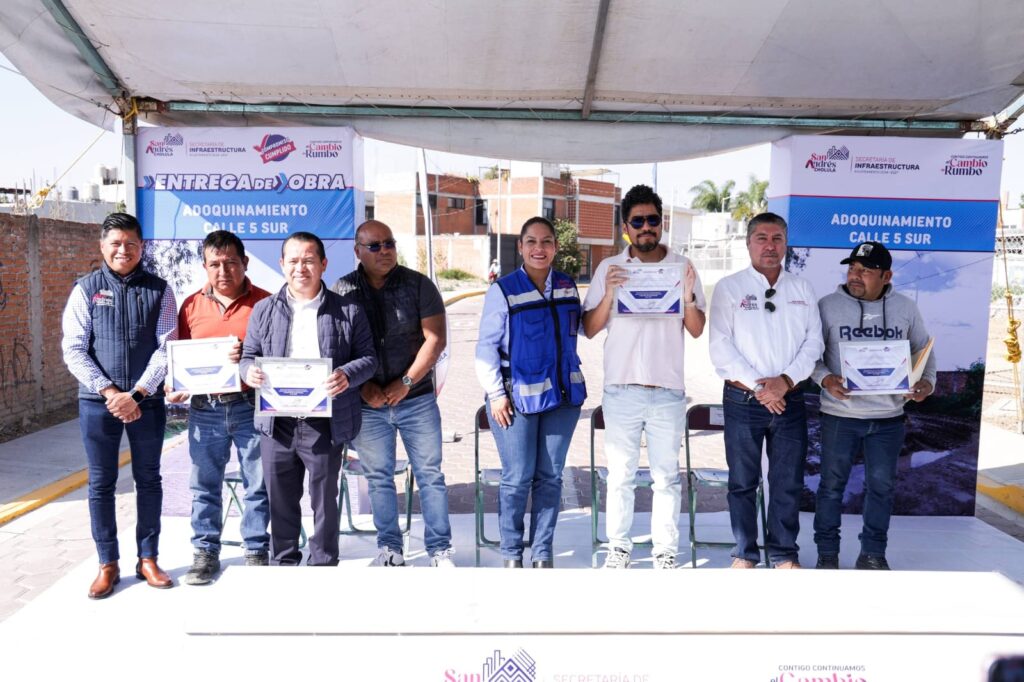 Entrega Lupita Cuautle otra calle rehabilitada en San Andrés Cholula
