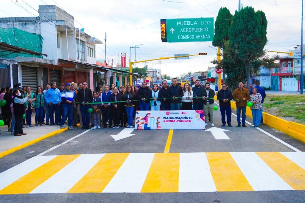 Entregan rehabilitación integral de la avenida Zacapoaxtla; solucionan problema histórico de socavones