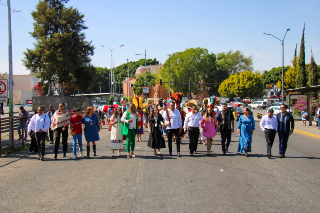 EL CARNAVAL MÁS CHINGÓN DE PUEBLA SE VIVE EN HUEJOTZINGO: ROBERTO SOLÍS ENCABEZA CONVITE EN CASA AGUAYO