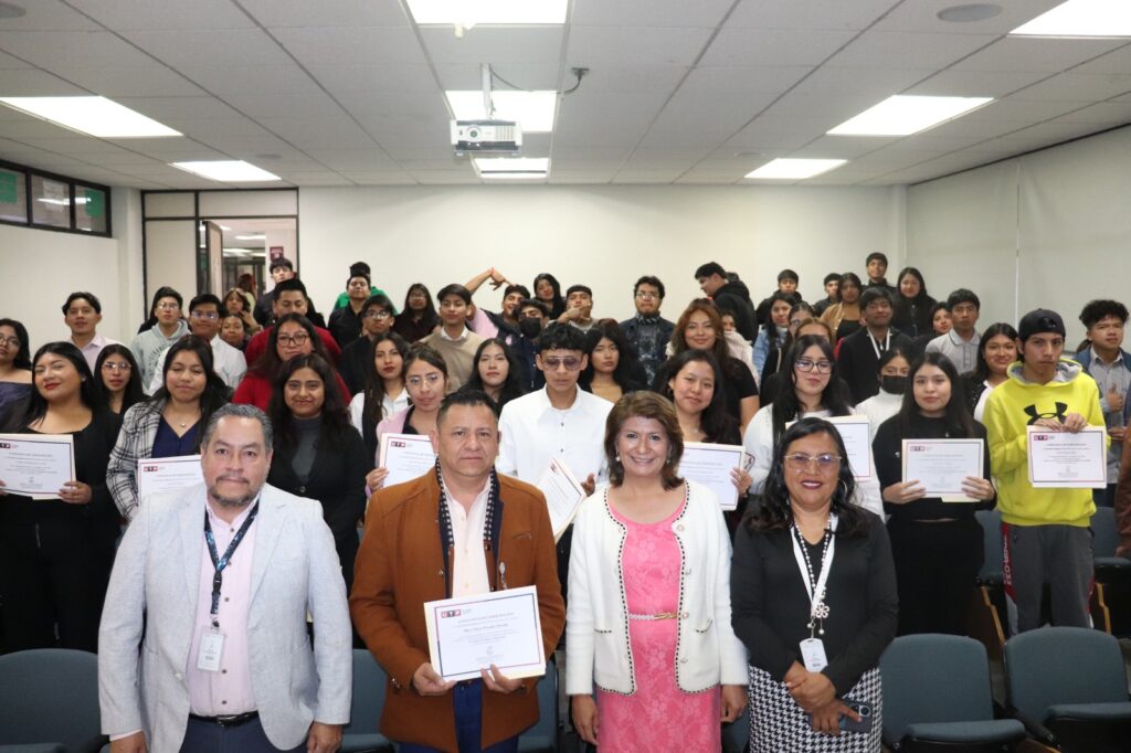 Rebasa UTH fronteras educativas con proyecto de colaboración internacional con Perú