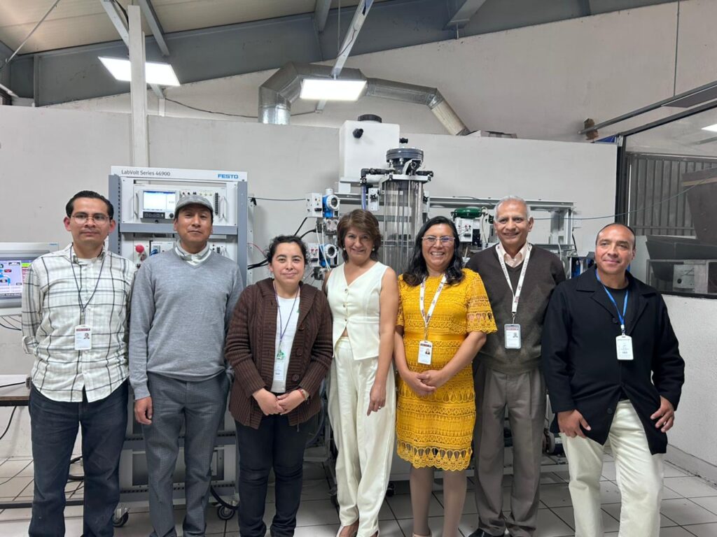 Moderniza UTH sus laboratorios con tecnología industrial real