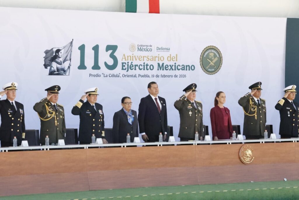 Sheinbaum encabeza en Puebla el 113 Aniversario del Día del Ejército Mexicano junto a Alejandro Armenta