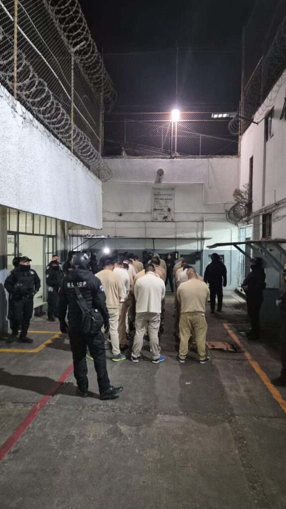 OPERATIVO INTERINSTITUCIONAL GARANTIZA TRASLADO ORDENADO EN EL CENTRO PENITENCIARIO REGIONAL DE SAN PEDRO CHOLULA