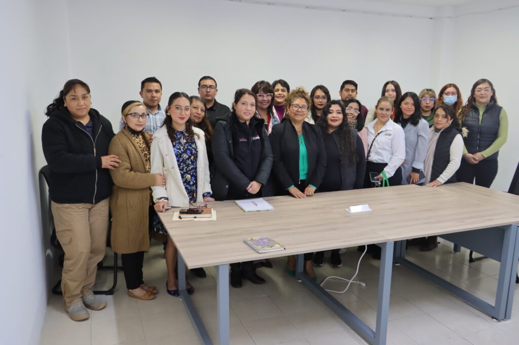 Cuautlancingo fortalece atención a mujeres vulnerables