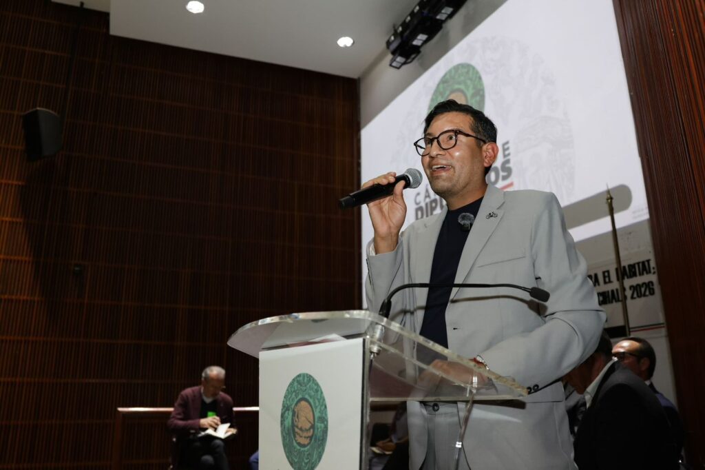 Lalo Covian participa en la Cumbre Internacional del Hábitat de América Latina