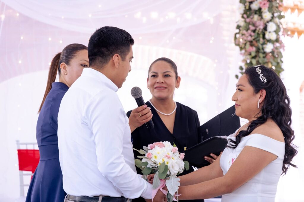 Brinda Lupita Cuautle Certeza Jurídica a familias sanandreseñas con Bodas Gratuitas