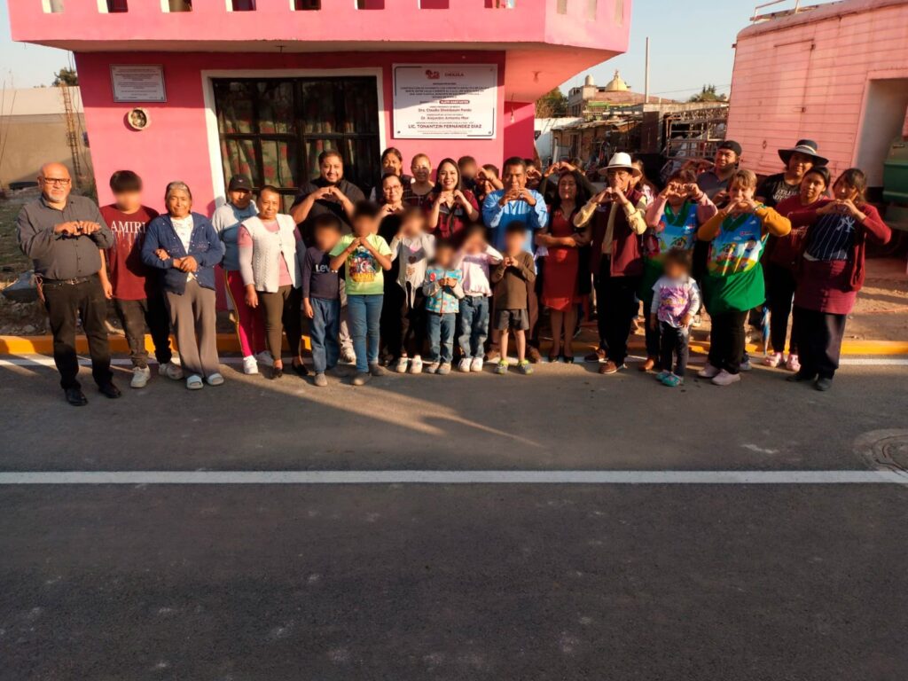 «Nuestros niños no volverán a ensuciarse para llegar a la escuela»: vecino de la calle 4 Norte en San Juan Tlautla