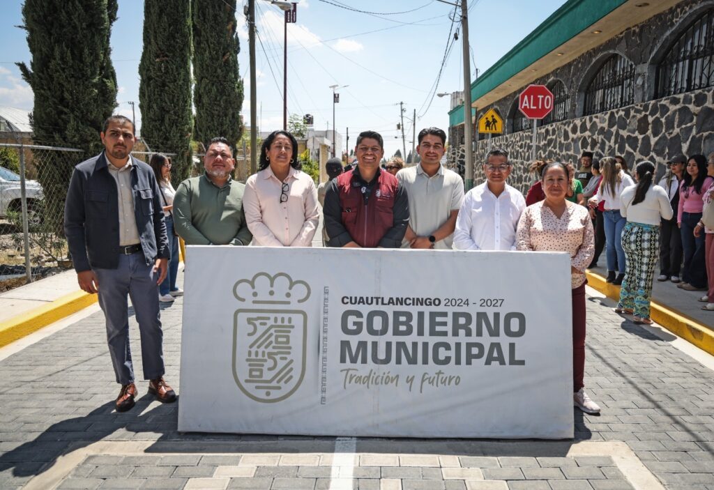 Gobierno de Cuautlancingo cumple compromisos y mejora la movilidad en la Privada Kinte